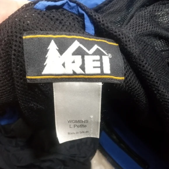 REI jacket sizeL petite - Picture 9 of 13